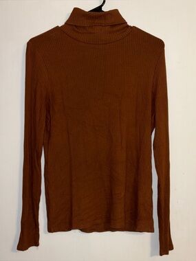Cyrus Ribbed Turtleneck Top - Rust Brown